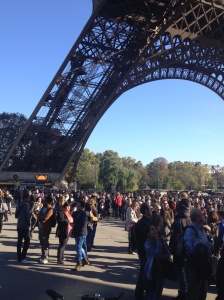 Just a few people at Le Tour Eiffel